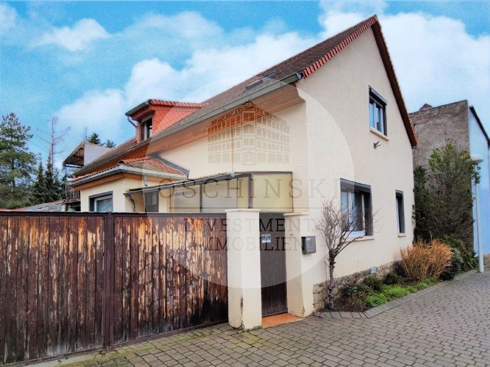 Idyllisches Einfamilienhaus mit Grundstück in Erfurt-Südost // Entspanntest Wohnen in der Landeshauptstadt